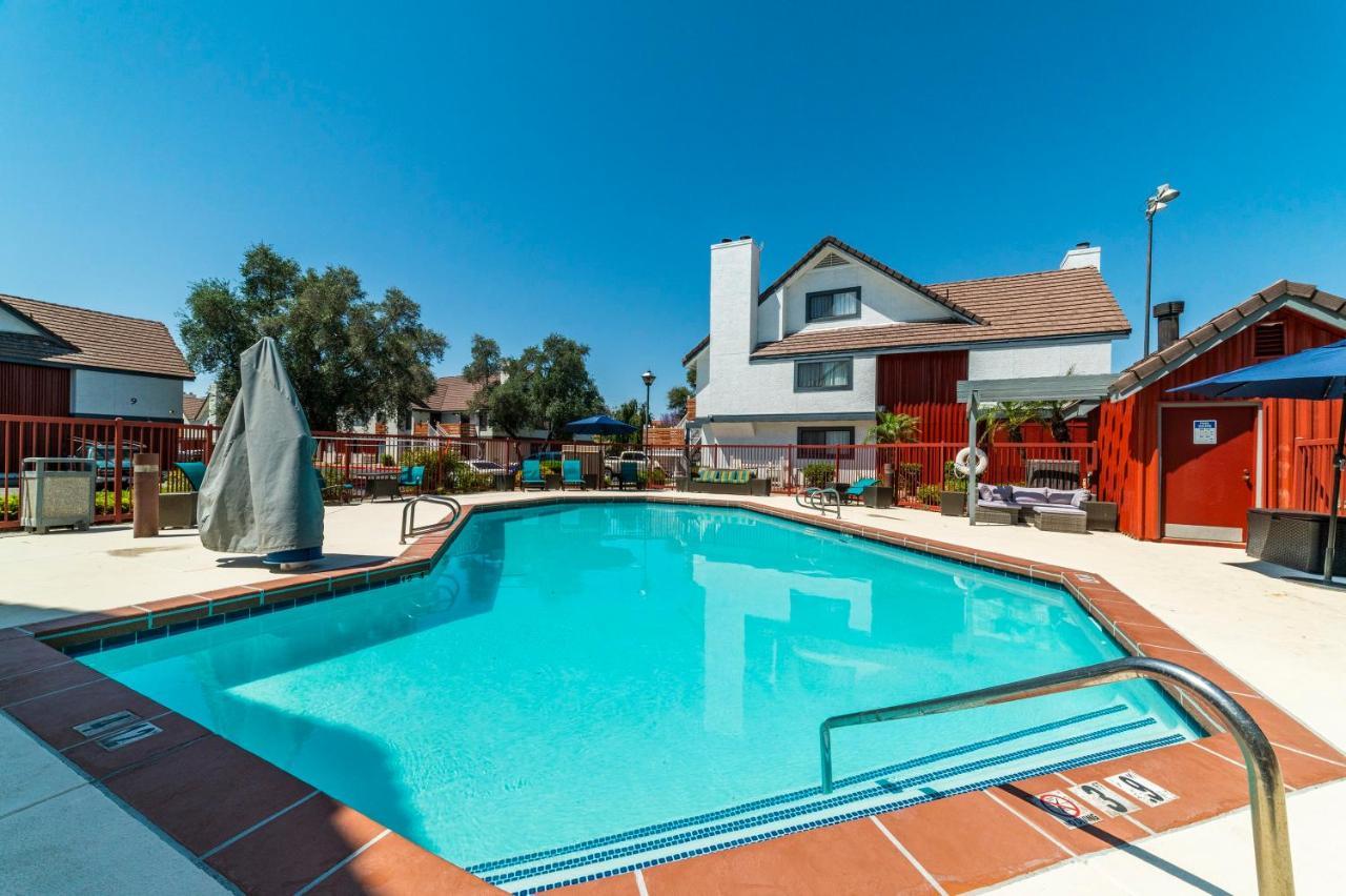 Metro Phoenix Loft Sleeps 6 מראה חיצוני תמונה