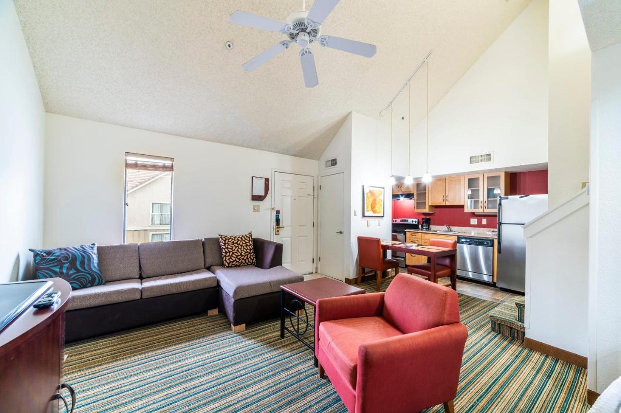Metro Phoenix Loft Sleeps 6 מראה חיצוני תמונה