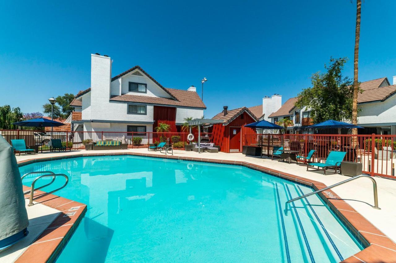 Metro Phoenix Loft Sleeps 6 מראה חיצוני תמונה