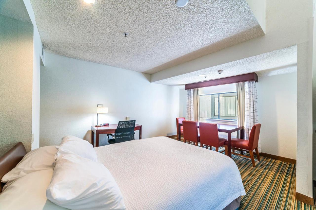 Metro Phoenix Loft Sleeps 6 מראה חיצוני תמונה